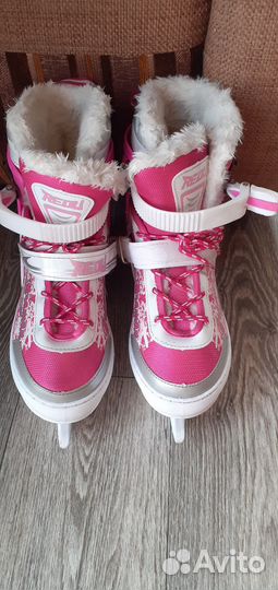 Коньки хоккейные