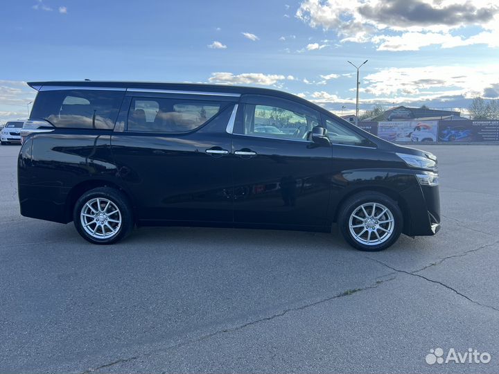 Toyota Vellfire 2.5 CVT, 2019, 146 000 км