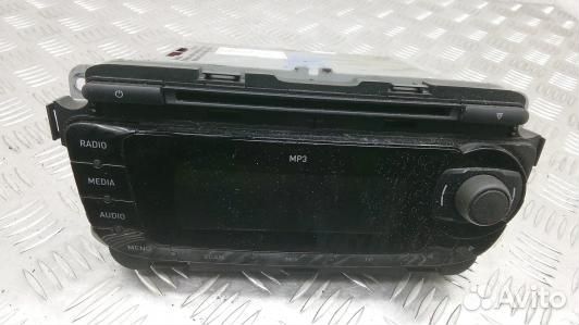 Магнитола seat leon 2 (93N10I401)