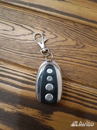 Детская кроватка машина