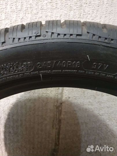 Michelin Alpin 4 245/40 R18 и 265/35 R18