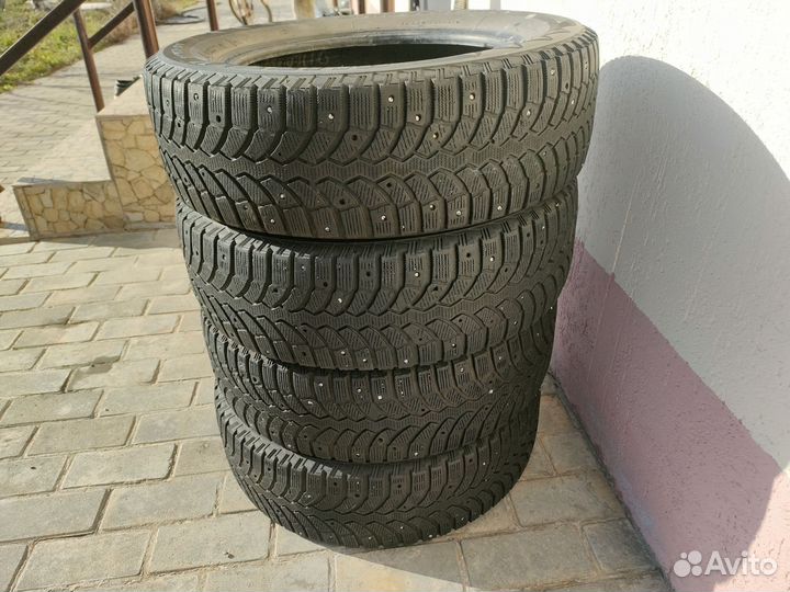 Bridgestone Blizzak Spike-01 185/65 R15
