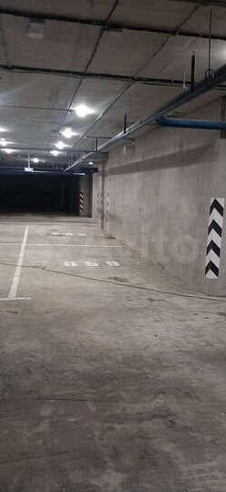 Машиноместо, 14 м²