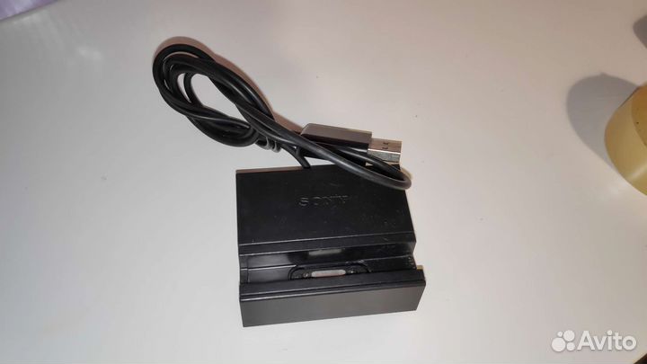 Зарядная-станция для Sony Xperia Z1 (оригинал)