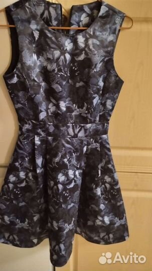 Платье на девочку