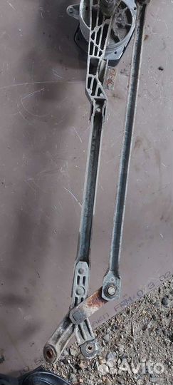 Трапеция дворников в сборе на Mercedes W140