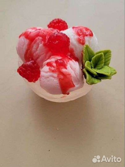 Вазочка с мороженым из мыла