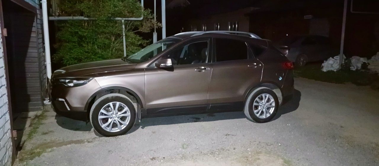 FAW Besturn X80: фото владельца