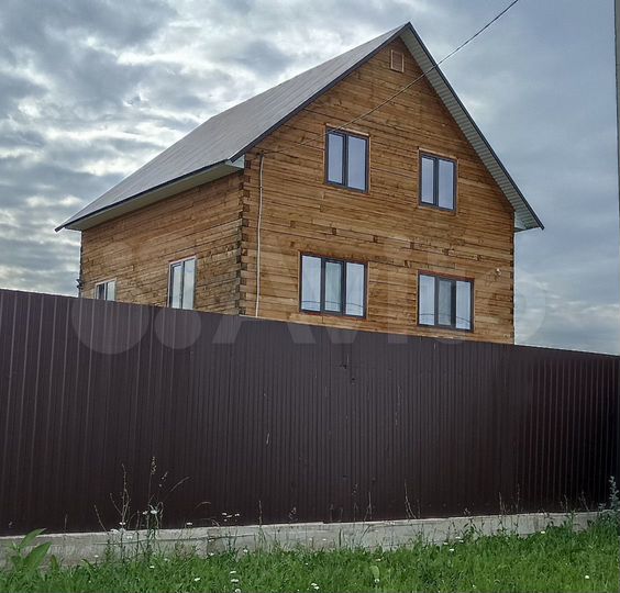 Дом 140 м² на участке 10 сот.