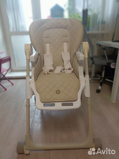 Стульчик для кормления happy baby