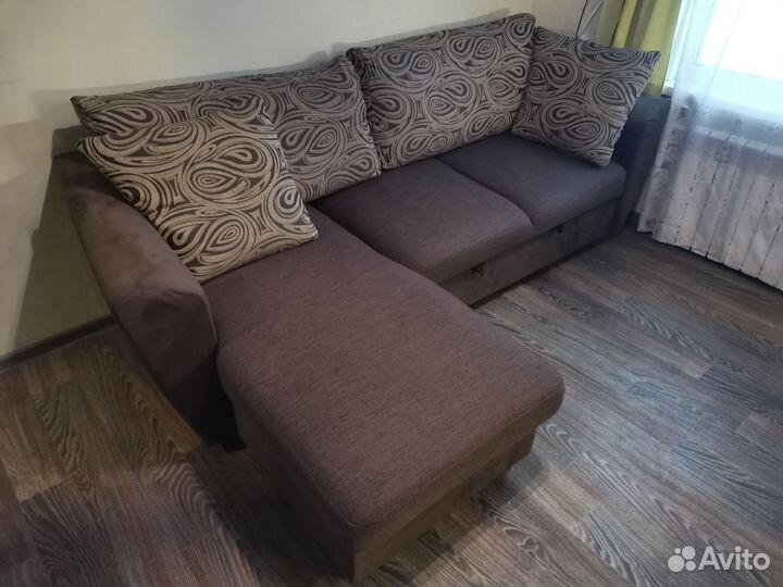 Угловой диван