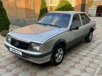 Opel Ascona 1.6 MT, 1984, 164 000 км, с пробегом, цена 150 000 руб.