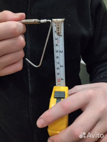 Крючок-держатель для сумки