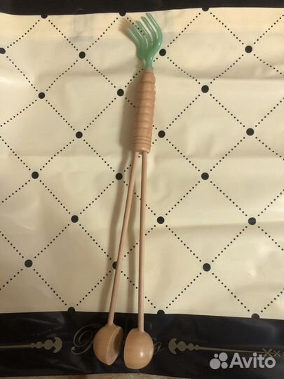 Антицеллюлитный массажер-колотушка)