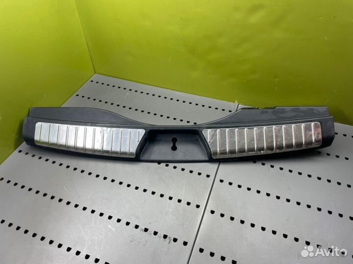 Накладка багажника Mercedes-Benz Gl W164 OM 642 LS