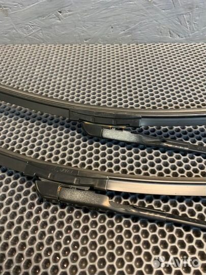 Поводок стеклоочиститель передний Porsche Panamera