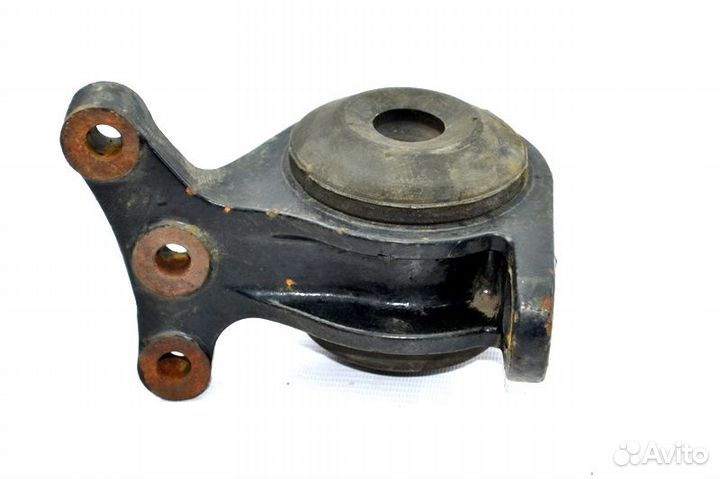 Кронштейн двигателя, передний левый renault trucks