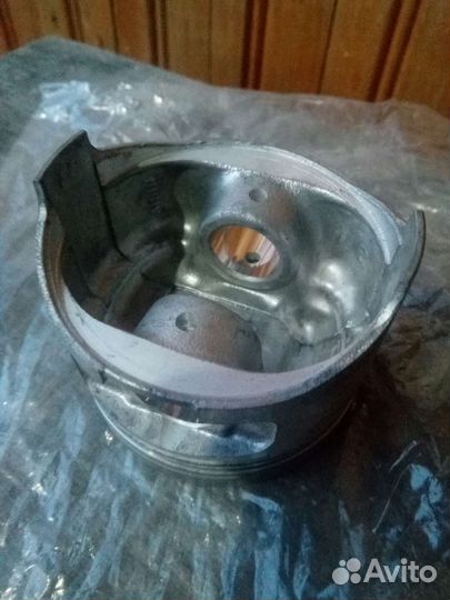 Поршень Toyota 2E-E