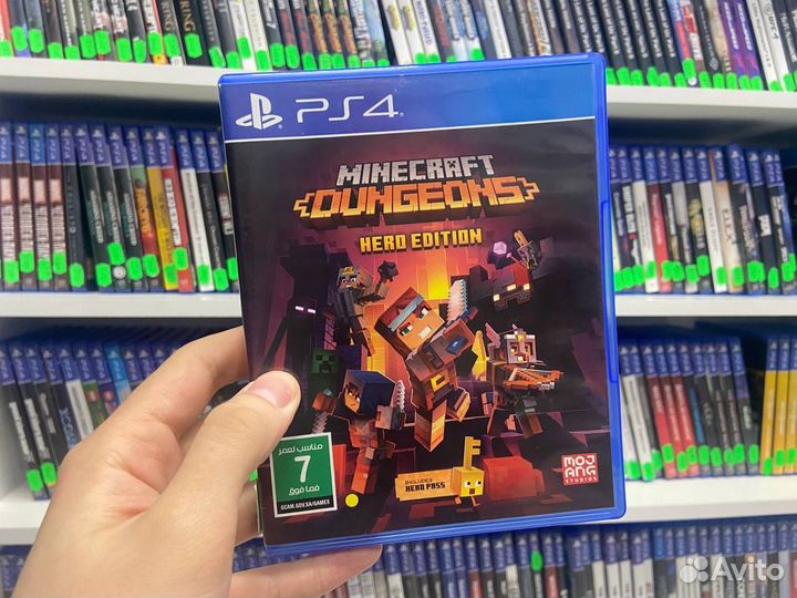 Minecraft Dungeons PS4 (resale)