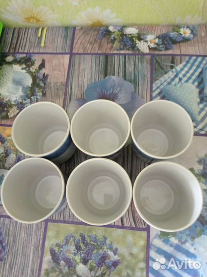 Блюдца, фарфоровые стаканы