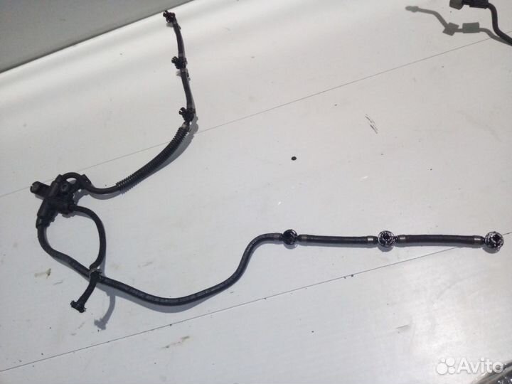 Трубка топливная E-класс W211/S211 (2002—2006) Mercedes-Benz