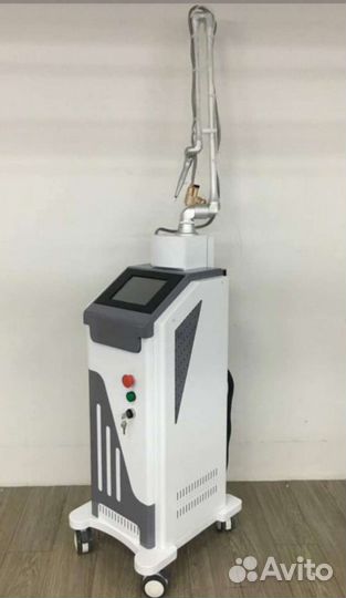 Продаю фракционный лазер Co2