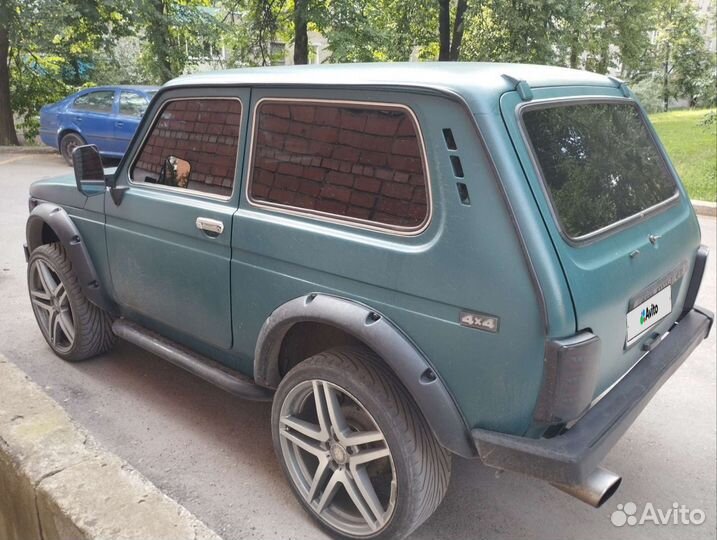 LADA 4x4 (Нива) 1.7 МТ, 2001, 135 000 км