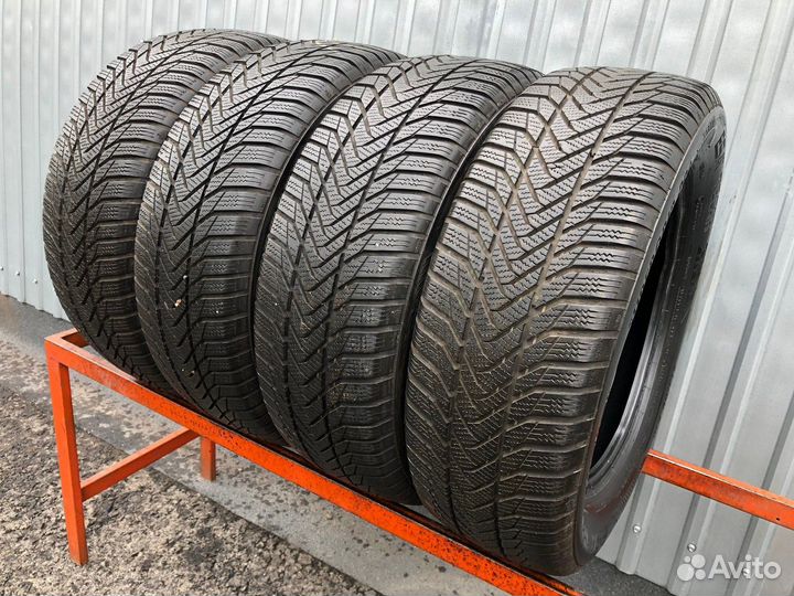 Esa-Tecar Supergrip Pro 215/60 R16