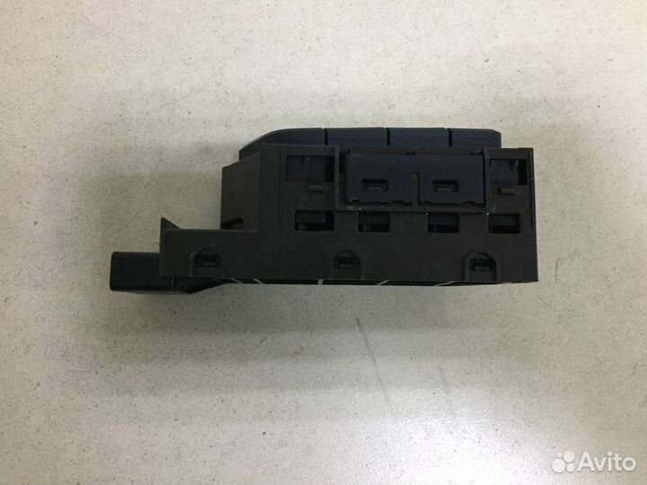 Кнопка включения/отключения (разное) Lexus RX200t/RX300/RX350/RX350L/RX450h/RX450hL