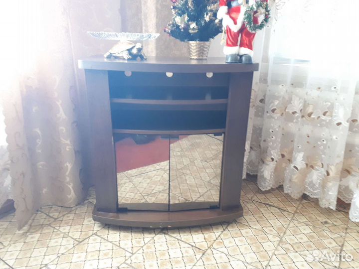 Тумба под телевизор бу