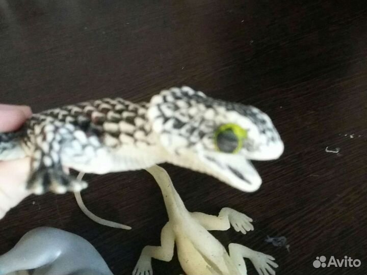 Резиновые игрушки животные