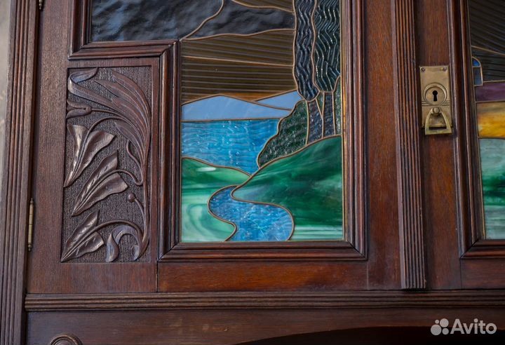 Антикварный буфет в стиле ар нуво