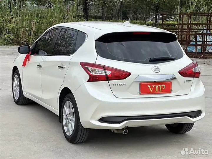 Nissan Tiida (China) 1.6 CVT, 2021, 10 000 км