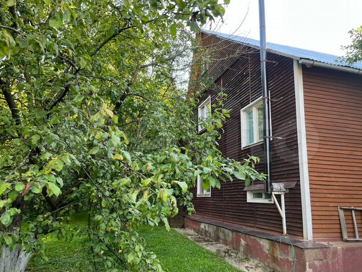 Дача 181,1 м² на участке 6 сот.