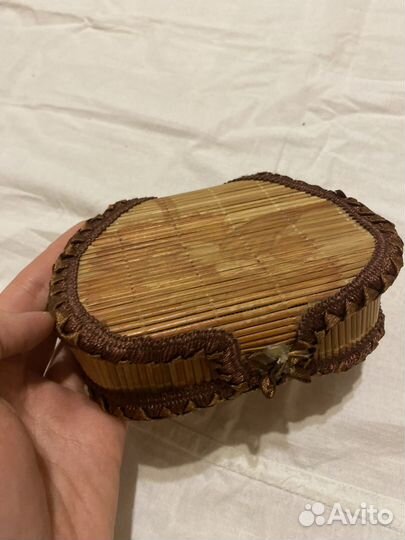 Шкатулка плетеная