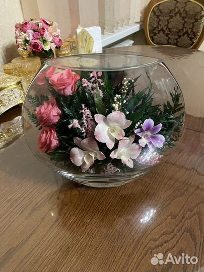 Живые цветы в вакууме