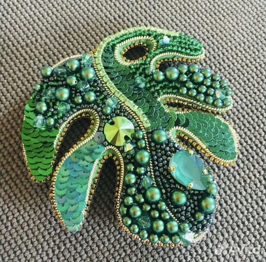 Брошь ручной работы