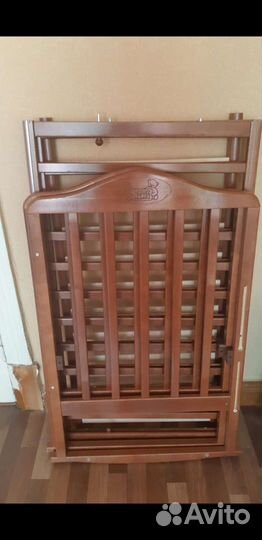 Детская кроватка