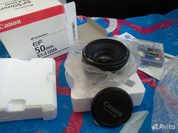 Canon EF 50 mm f/1.4 USM