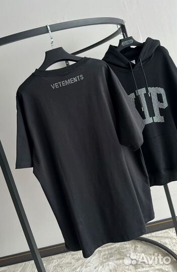 Футболка мужская vetements