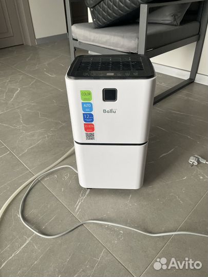 Осушитель Ballu BD15ER