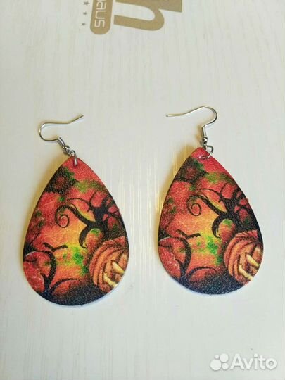 Серьги из дерева и кожи