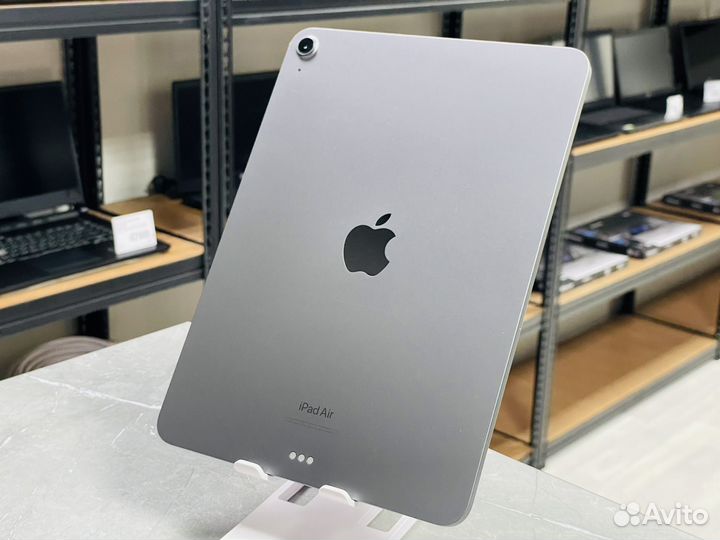 Apple iPad Air 5-го поколения 64GB/ АКБ 94%