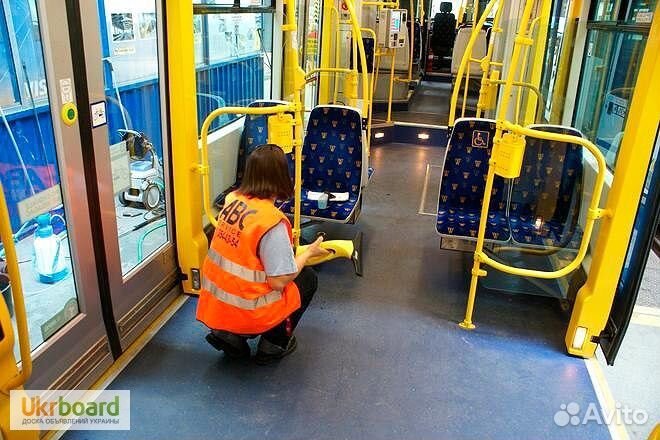 Уборщик (ца) в депо Москва проживание, авансы