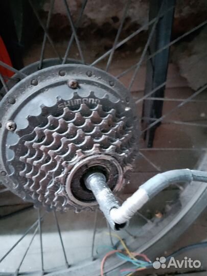 Продам запчасти на электровелосипед