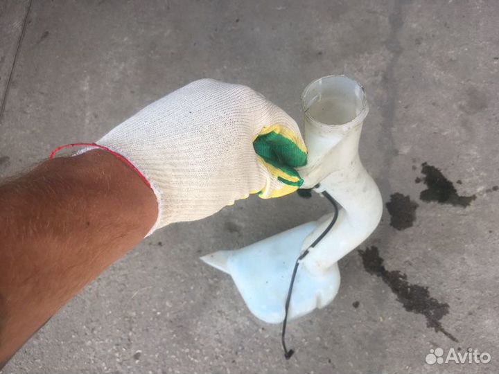 Бачок стеклоомывателя Ford Transit