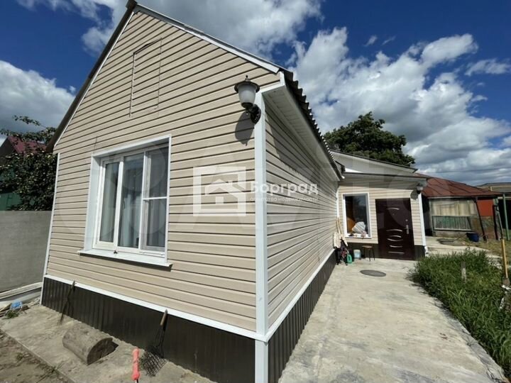 Дом 50 м² на участке 1 сот.