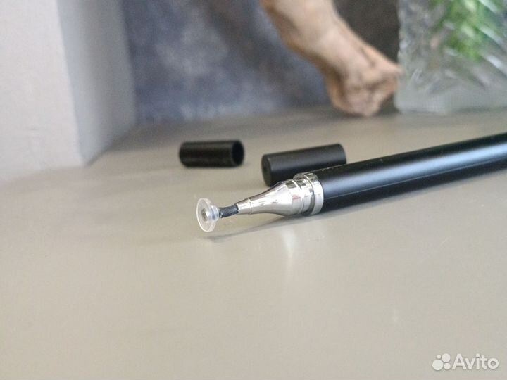 Стилус для рисования на телефоне или планшете