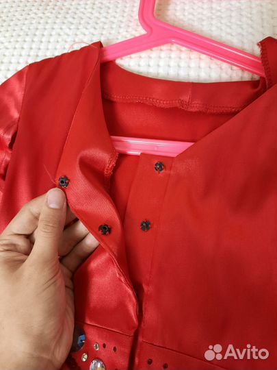 Костюм-халат с крыльями для восточных танцев