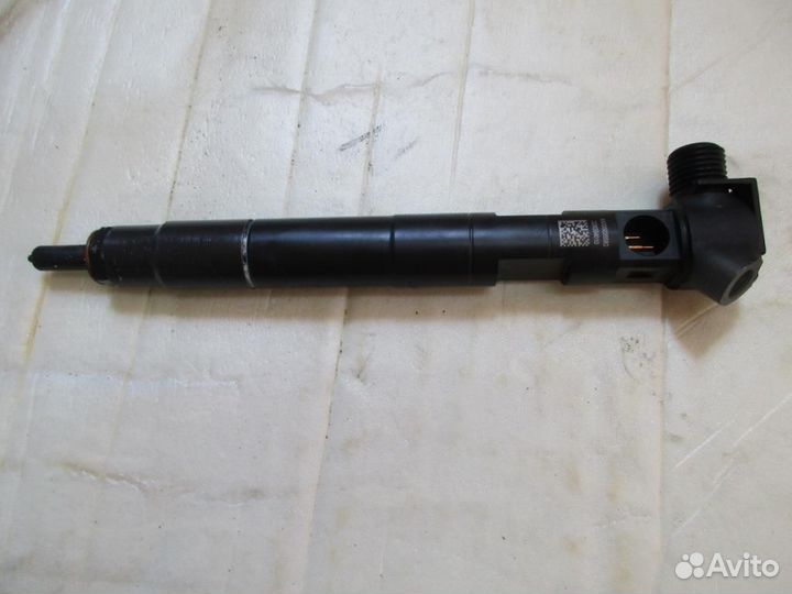 Форсунка дизель w218 CLS-class 651 2015